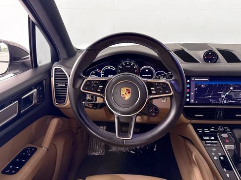 Used 2022 Porsche Cayenne E-Hybrid AWD/4WD image 28