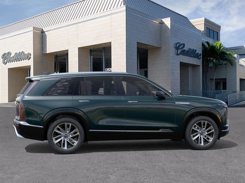 New 2026 Cadillac Vistiq Luxury w/ LPO, Floor Liner Package image 5