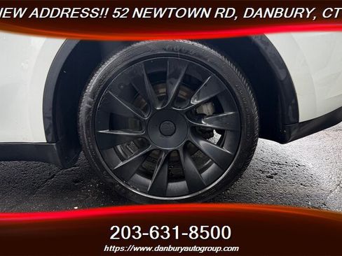 Used 2023 Tesla Model Y AWD image 9
