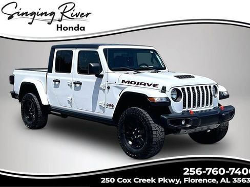 Used 2023 Jeep Gladiator Mojave w/ Cold Weather Group AWD/4WD image 1