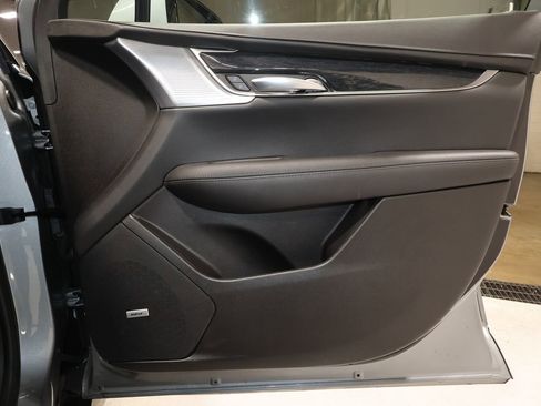 Certified 2025 Cadillac XT5 Premium Luxury image 19