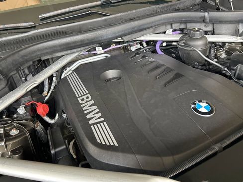 Used 2024 BMW X5 sDrive40i w/ Parking Assistance Package image 13