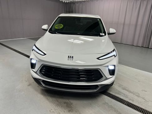 Used 2025 Buick Encore GX Preferred image 2