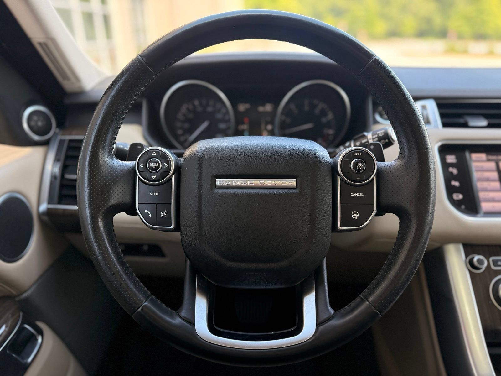 Used 2014 Land Rover Range Rover Sport Supercharged AWD/4WD image 25
