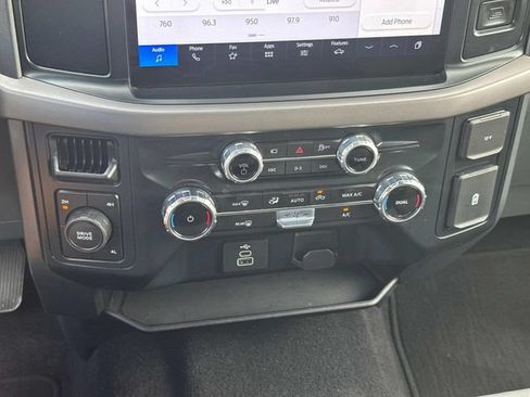 Used 2025 Ford F150 XLT w/ Equipment Group 301A Standard AWD/4WD image 32