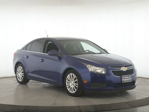 Used 2012 Chevrolet Cruze Eco image 2