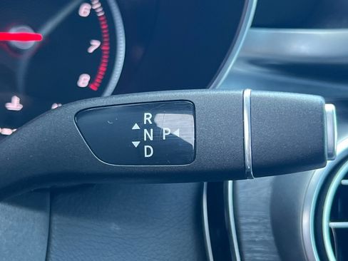 Certified 2018 Mercedes-Benz GLC 300 4MATIC image 17