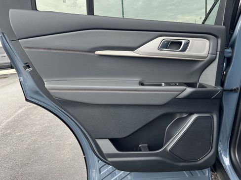 New 2026 Ford Explorer Active image 16