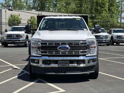 New 2026 Ford F550 4x4 Crew Cab image 8