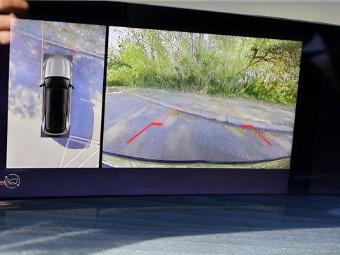 New 2025 Cadillac Escalade IQ Luxury 2 image 30