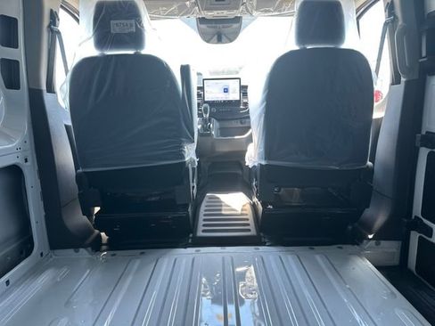 New 2026 Ford Transit 250 Low Roof RWD image 21