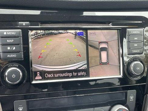 Used 2018 Nissan Rogue SL image 33