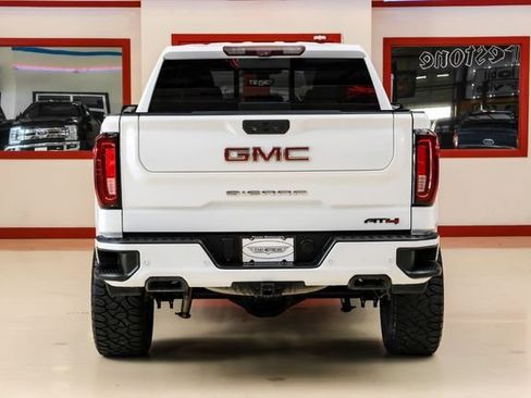 Used 2021 GMC Sierra 1500 AT4 w/ AT4 Premium Package image 12