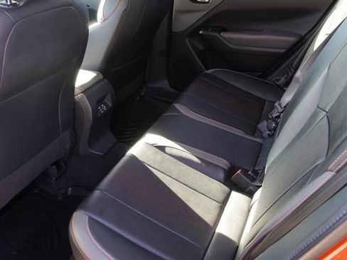 Used 2024 Subaru Crosstrek 2.5i Limited AWD/4WD image 15