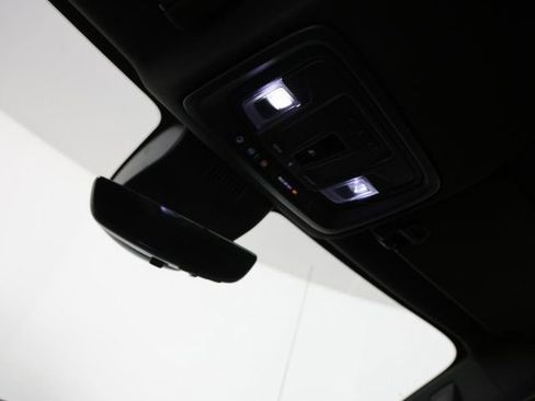 Used 2024 Chevrolet Silverado 1500 High Country w/ Technology Package image 25