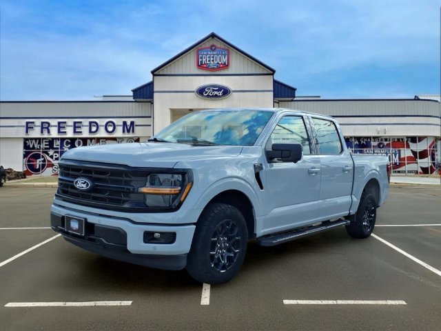 Used 2024 Ford F150 XLT w/ Equipment Group 302A MID RWD image 2