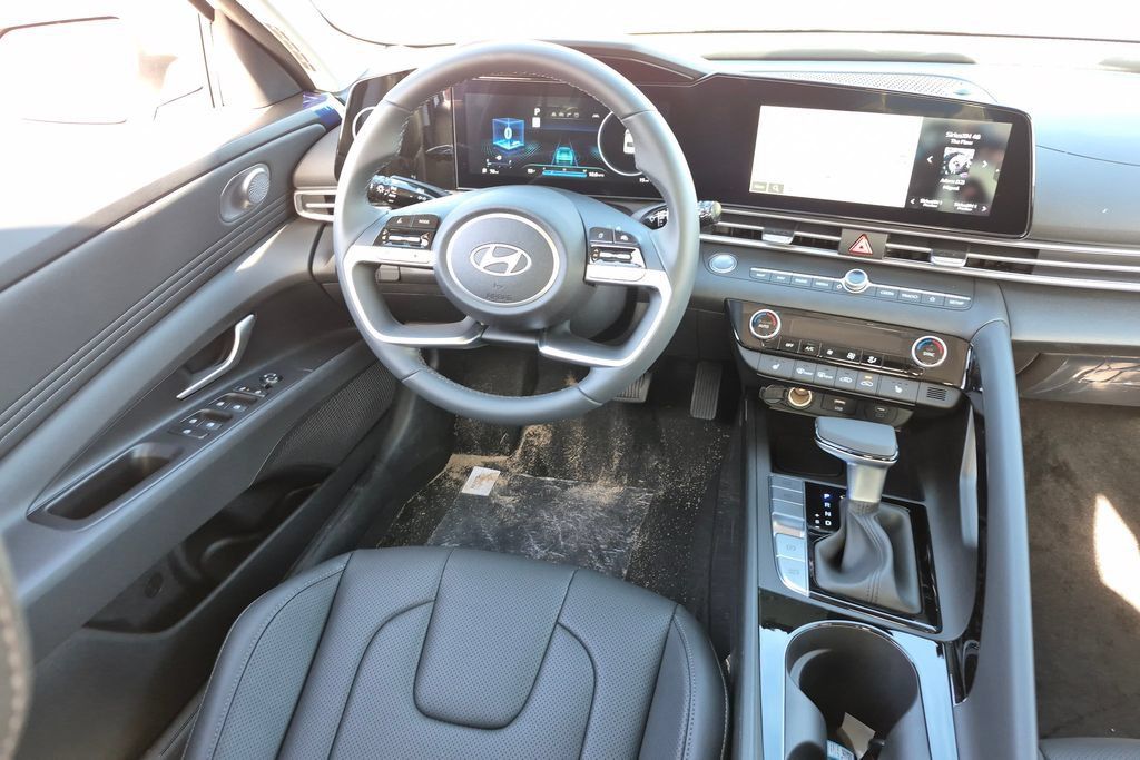 New 2026 Hyundai Elantra Limited FWD image 23