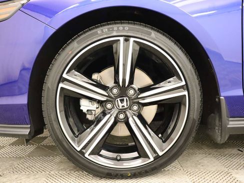 Used 2023 Honda Accord Sport image 6