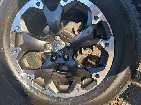 Used 2023 Subaru Crosstrek 2.0i image 8