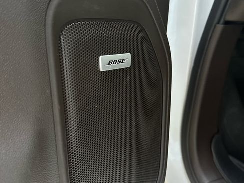 Used 2023 GMC Sierra 3500 Denali w/ Technology Package image 17