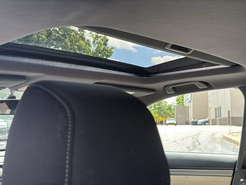 Used 2018 Honda Civic EX image 26