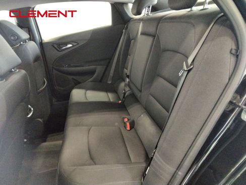Used 2023 Chevrolet Malibu LT image 28