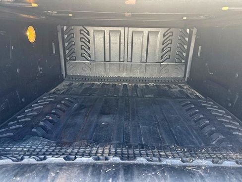 Used 2008 Chevrolet Avalanche LT w/ LT Preferred Equipment Group AWD/4WD image 15