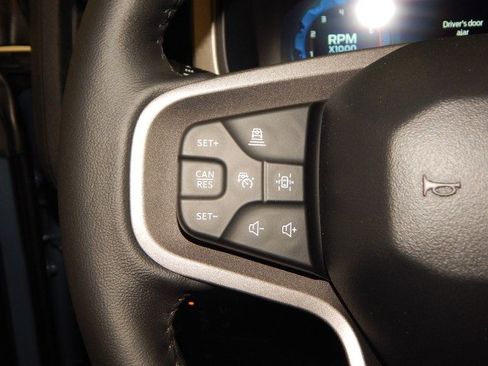 New 2025 Ford Bronco Outer Banks w/ Sasquatch Package image 27