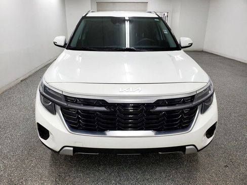 Used 2024 Kia Seltos S image 2