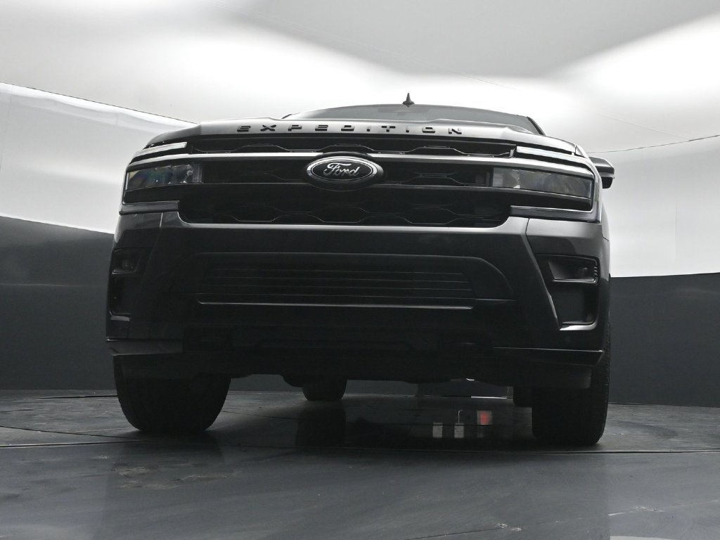 Used 2022 Ford Expedition Max Limited AWD/4WD image 44