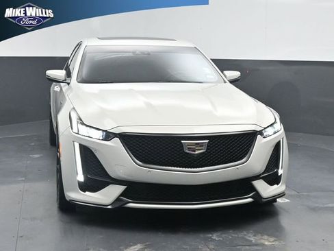 Used 2023 Cadillac CT5 V w/ Premium Package RWD image 2