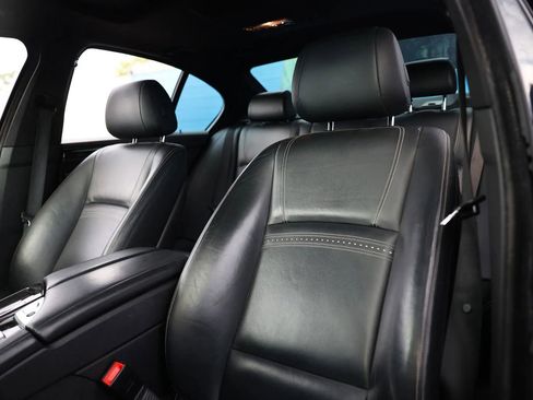 Used 2016 BMW 535i Sedan RWD image 19