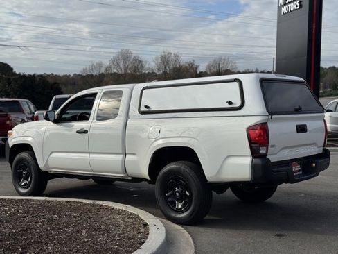 Used 2021 Toyota Tacoma SR image 8