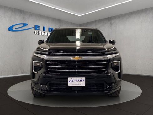 New 2026 Chevrolet Traverse High Country image 8