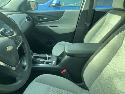 Used 2024 Chevrolet Equinox LS image 5