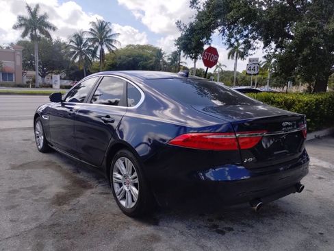 Used 2017 Jaguar XF Premium RWD image 6