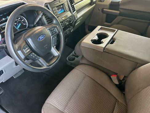 Used 2019 Ford F250 XLT AWD/4WD image 10