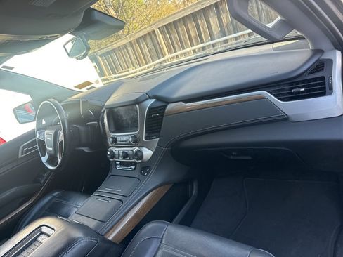 Used 2020 GMC Yukon XL Denali w/ Open Road Package image 14