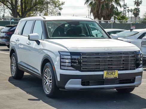 New 2026 Hyundai Palisade SE image 3