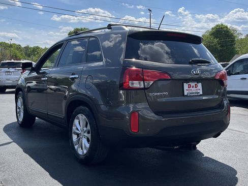 Used 2015 Kia Sorento EX FWD image 3