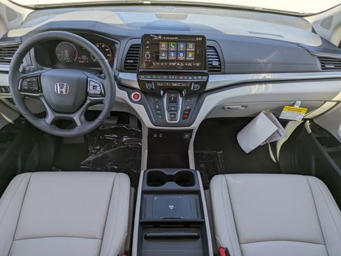 New 2026 Honda Odyssey EX-L image 16