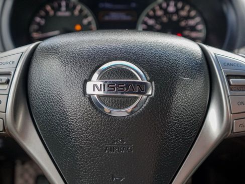 Used 2014 Nissan Altima 2.5 S w/ Sport Value Package FWD image 24