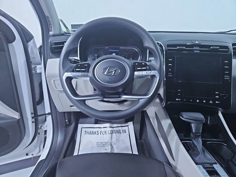 Used 2024 Hyundai Tucson SEL image 15