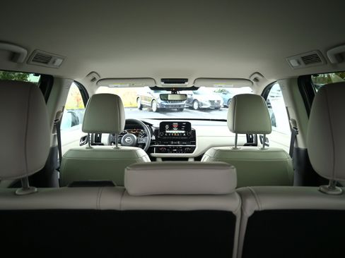 New 2025 Nissan Pathfinder SL w/ Cargo Package image 14