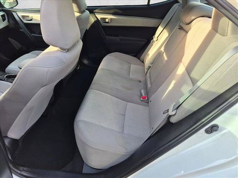 Used 2015 Toyota Corolla LE FWD image 16