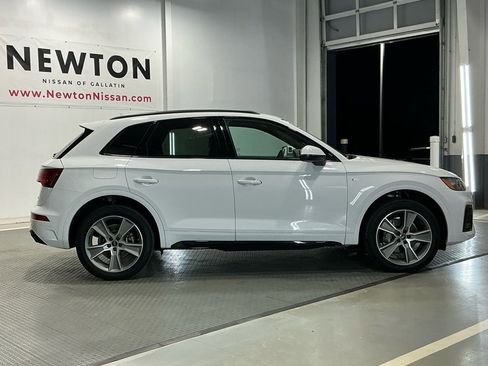 Used 2025 Audi Q5 2.0T Premium image 44