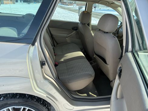 Used 2006 Ford Focus SE image 23