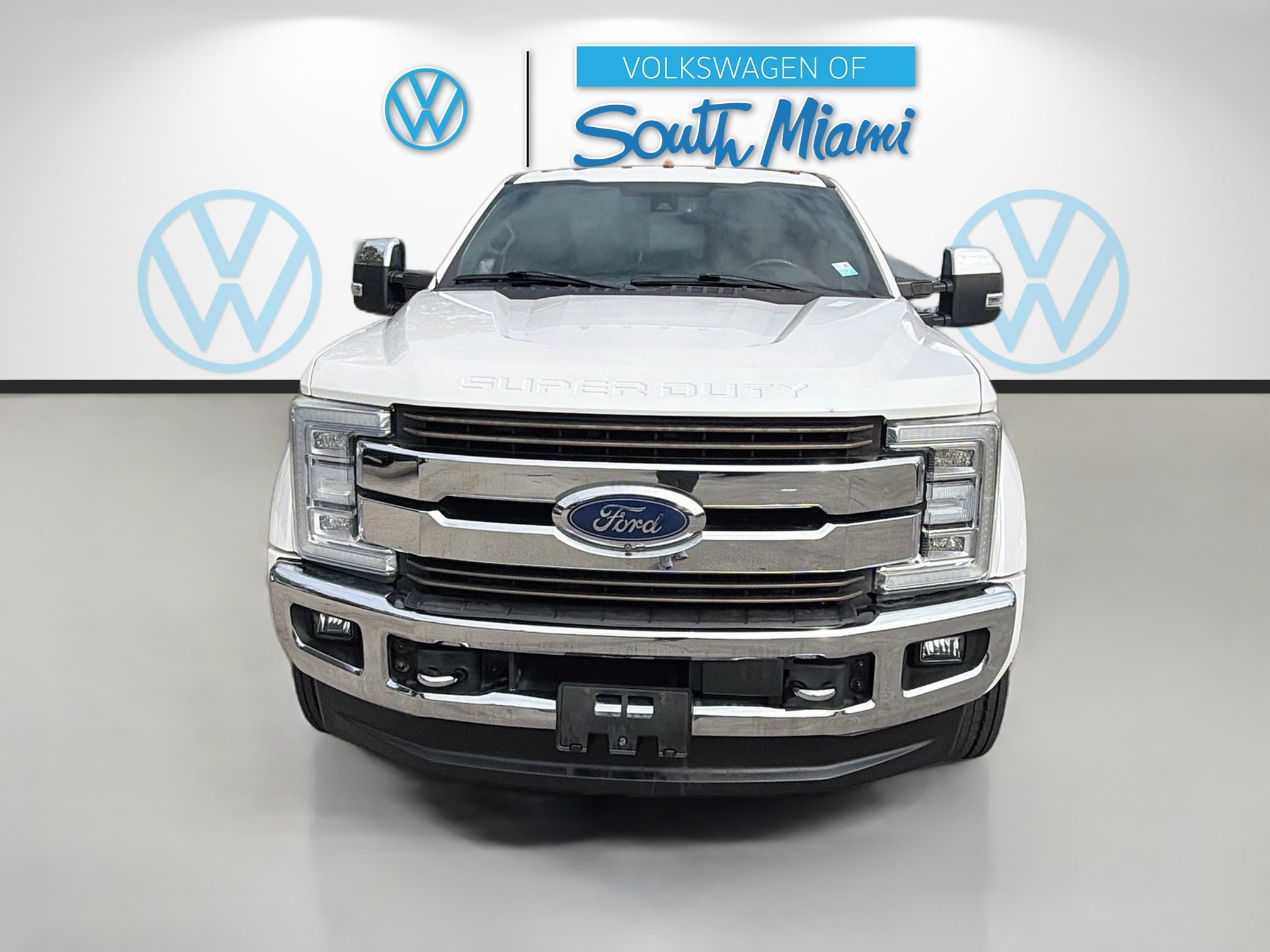 Used 2019 Ford F450 King Ranch w/ King Ranch Ultimate Package AWD/4WD image 2