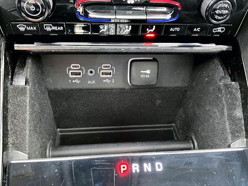 Used 2021 Jeep Grand Cherokee L Limited image 16