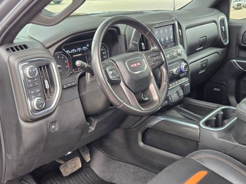 Used 2021 GMC Sierra 1500 AT4 w/ AT4 Premium Package image 10